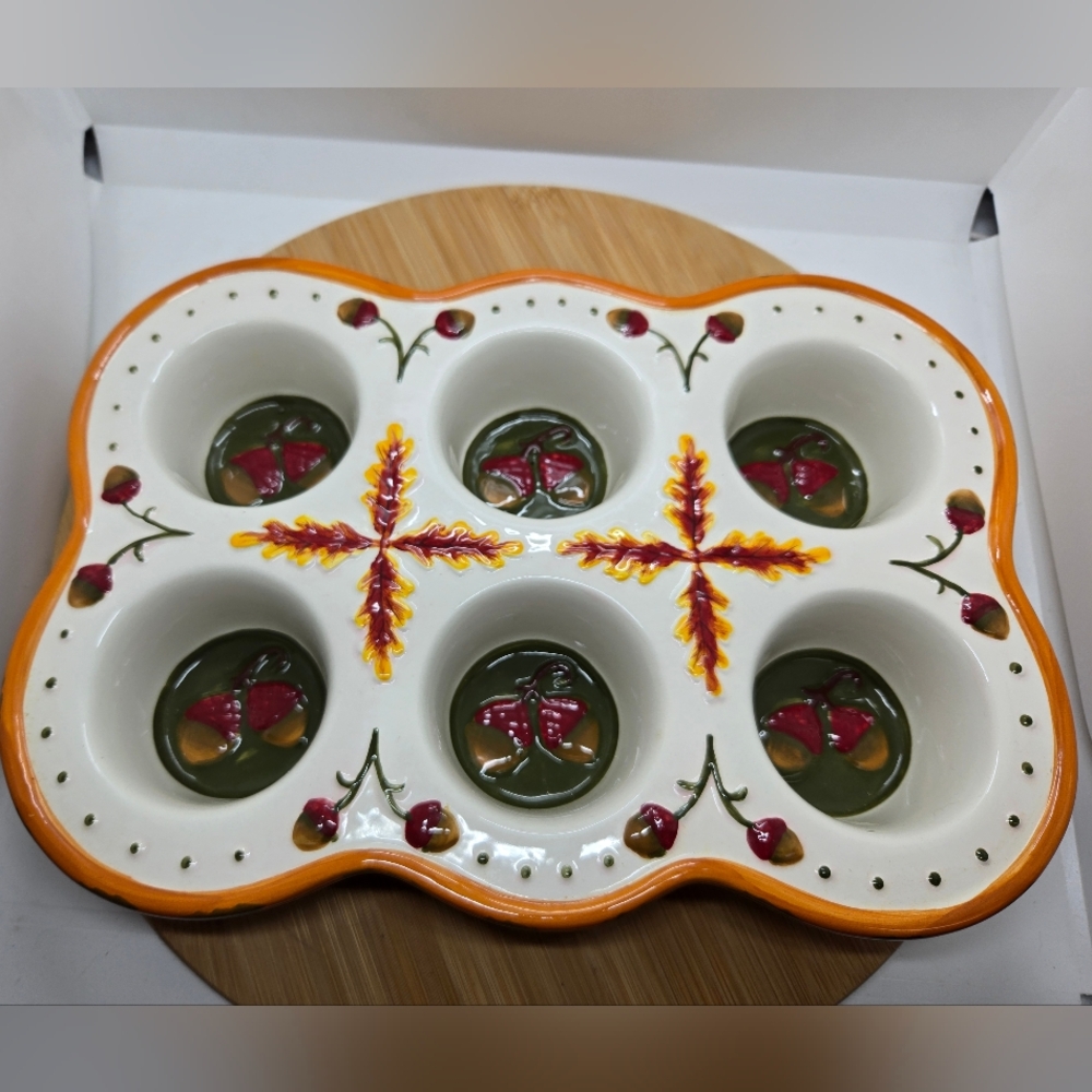 Temp-Tations Orange and White Ceramic Acorn 6 Cup Muffin Tray